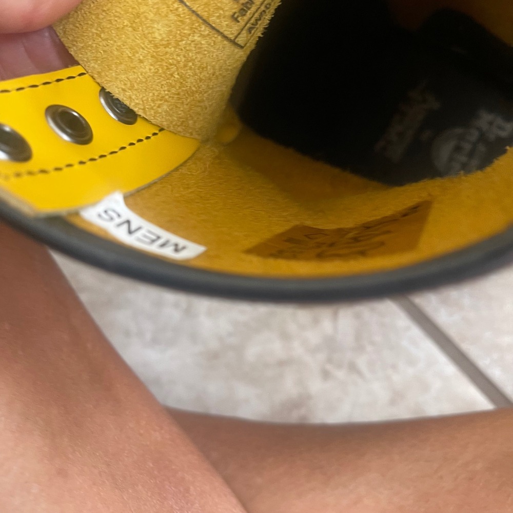 Dr Martens Adventure Time Jake the Dog Yellow Leather Combat Boots Womens 7 men6 - Picture 10 of 15